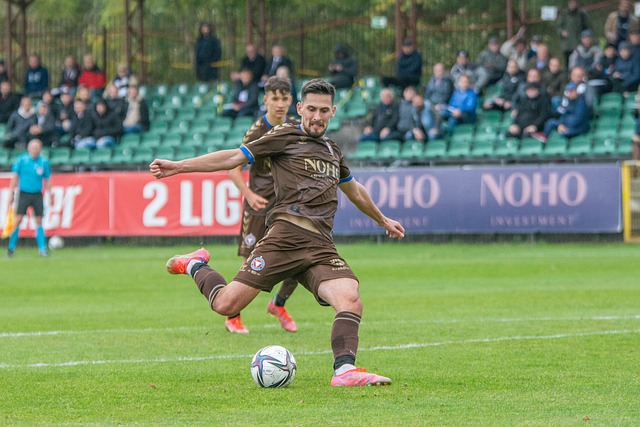 俱乐部就制 俱乐部就制